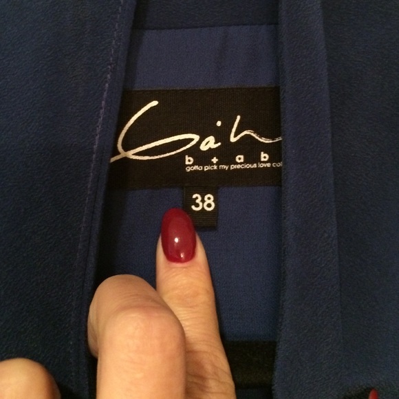 B + a b crepe de shin silk blazer w/ self belt 38 - Picture 3 of 3