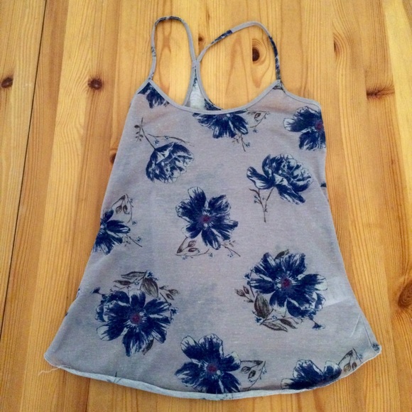 Urban Outfitters floral racerback tank NWOT - Picture 1 of 3