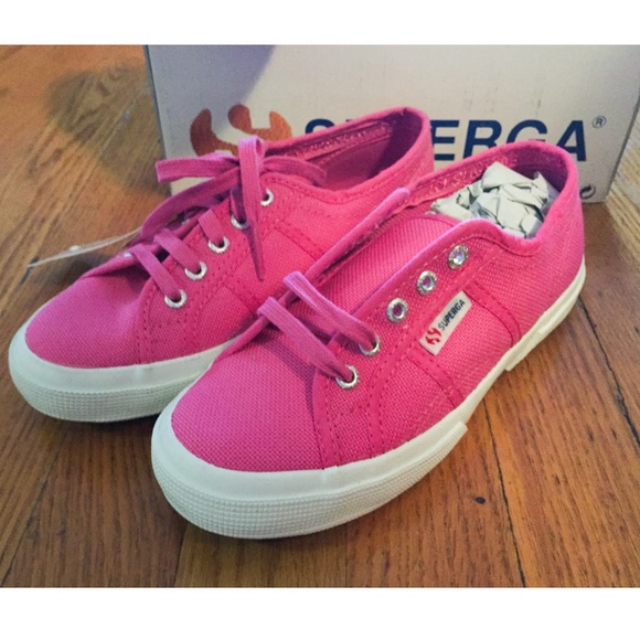 Steve Madden Other - 🚫SOLD🚫 Steve Madden Superga pink sneakers Kids