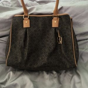 Stylish Calvin Klein Purse