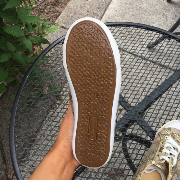 Gold Coach tennis shoes - Picture 4 of 4