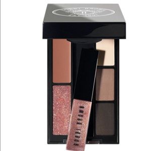 Mini lip and eye palette