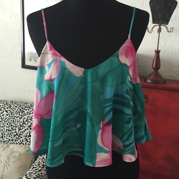 MuMu Crop top