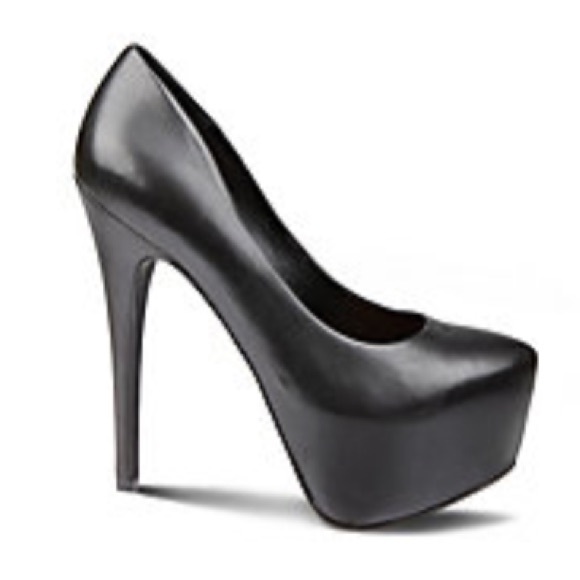 Steve Madden Dejavu
