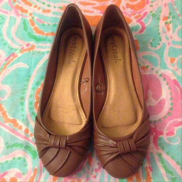 🚨OFFERS WELCOME🚨 Wet Seal Ballet Flats 8.5