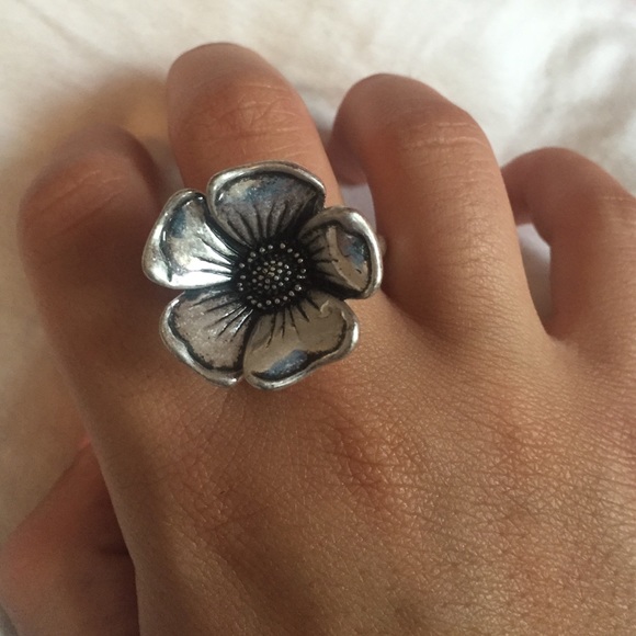Lucky Brand ring