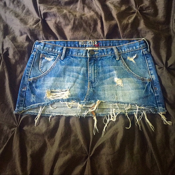 Hollister destroyed Denim Jean Skirt size 7