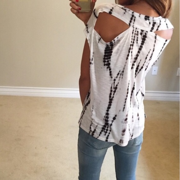 Other - • SOLD • Tie Dye Cut Out Tee S