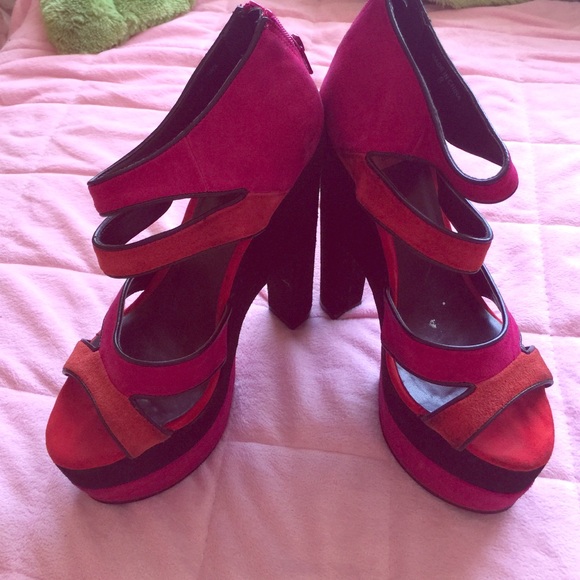 Dolce Vita 6' heels