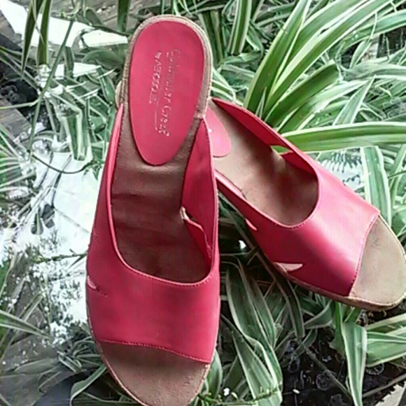 Pink Coldwater Creek by Aerosoles Heels Size 9.5 M