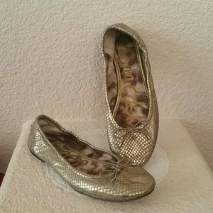 Sam Edelman gold metallic leathet flats