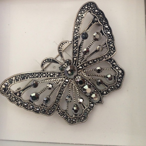 Butterfly pin/ brooch