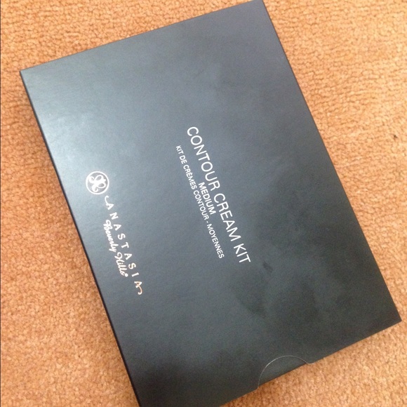 Anastasia cream contour kit