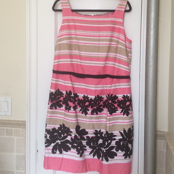 NWT Eloquii pink/black embroidered dress -size 18W