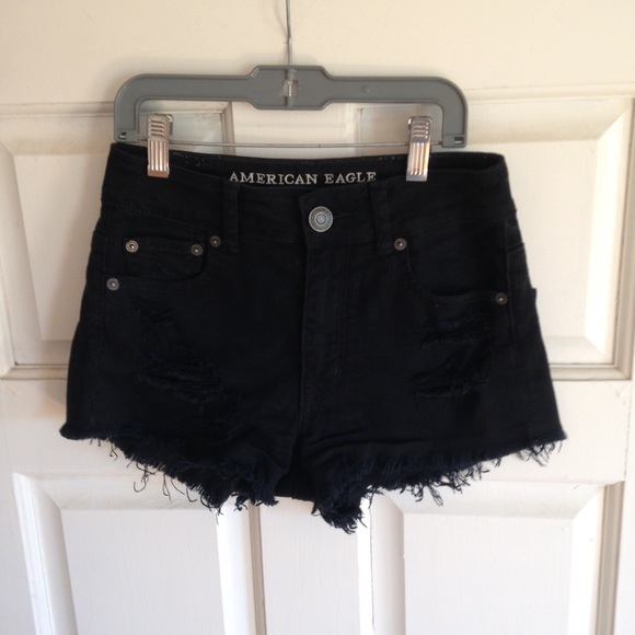 AEO | Distressed High Rise Shorts - Picture 2 of 3