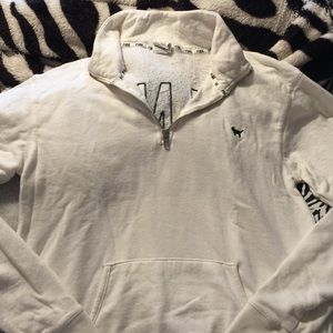 Vs PINK half zip crew