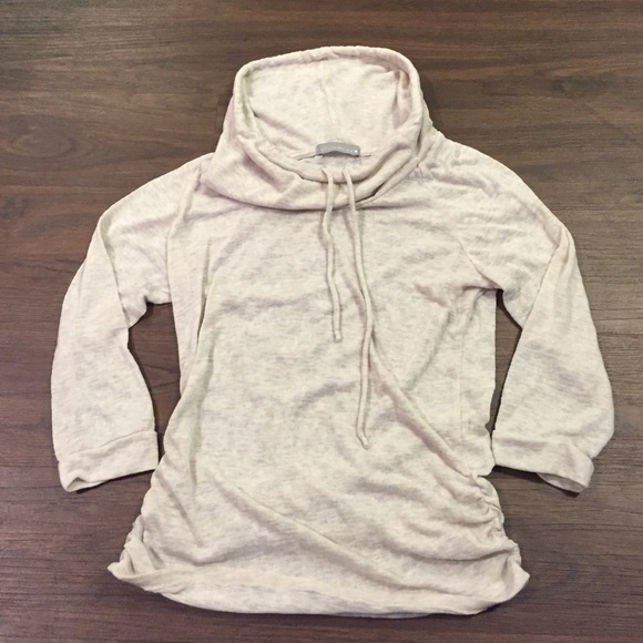 Tops - Wide Collar Hoodie