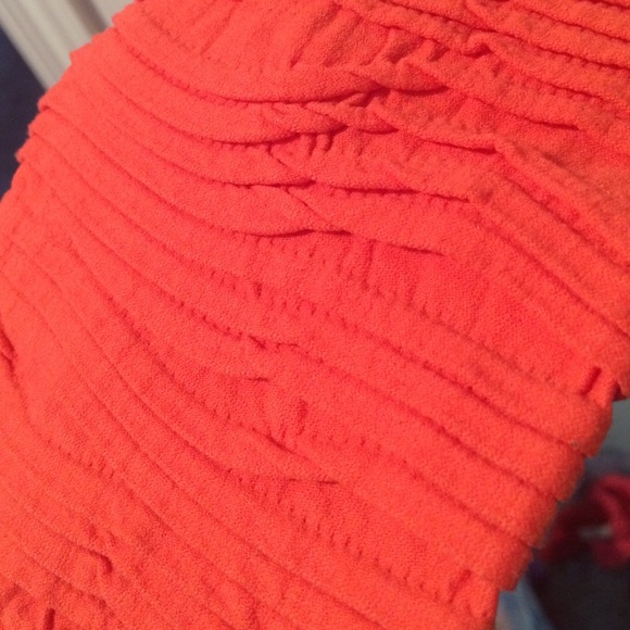 Orange bodycon dress😋 - Picture 2 of 4