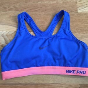 Nike Pro Padded sports bra