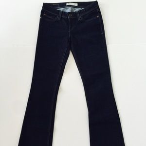 Levi's low Rise Bootcut Skinny Demi Curve