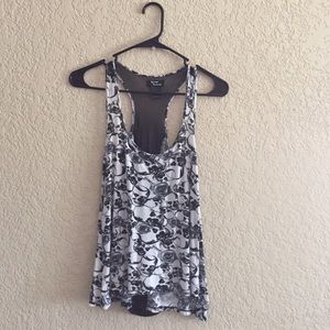 Teenage runaway skeleton tank