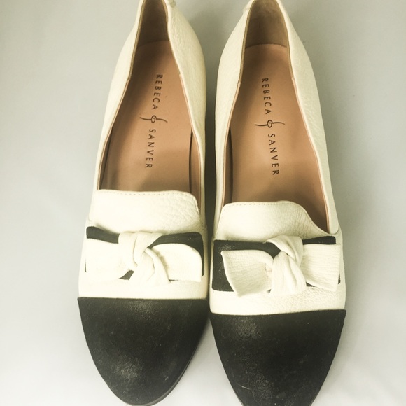 Women Leather Moccasins