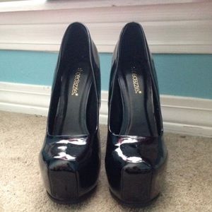 Black platform heels