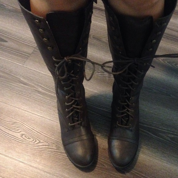Lace up Leather boots never worn