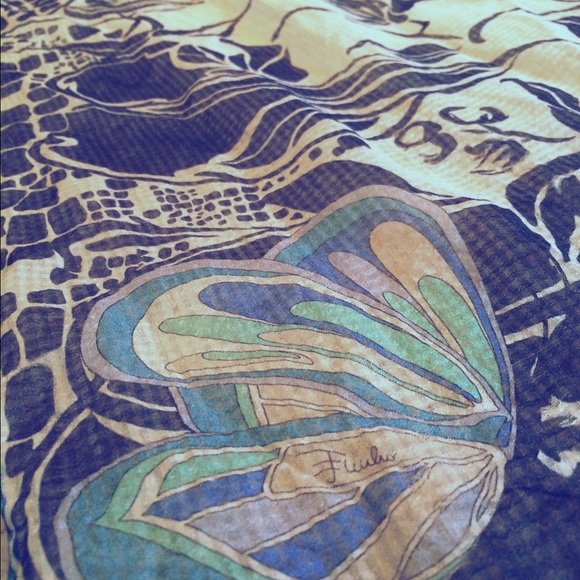 💯% Authentic Emilio Pucci Scarf - Picture 3 of 4