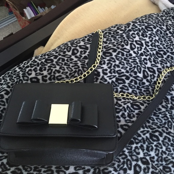 Bow purse