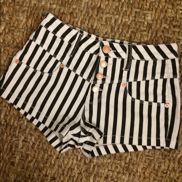 Kendall and Kylie shorts