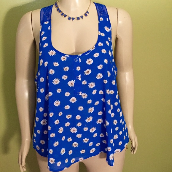 Royal blue daisy top!! - Picture 1 of 4