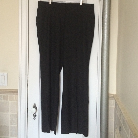 Ann Taylor LOFT black dress pants - size 14
