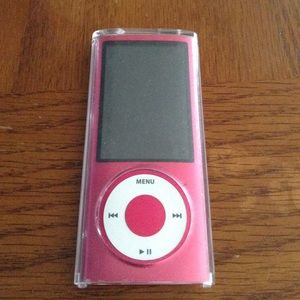 IPod shuffle with case