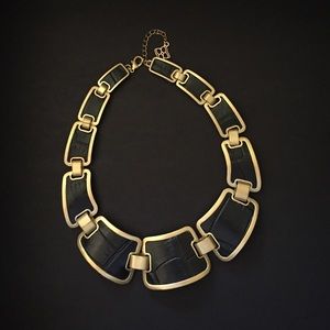 BCBGMAXAZRIA black leather w gold rim necklace