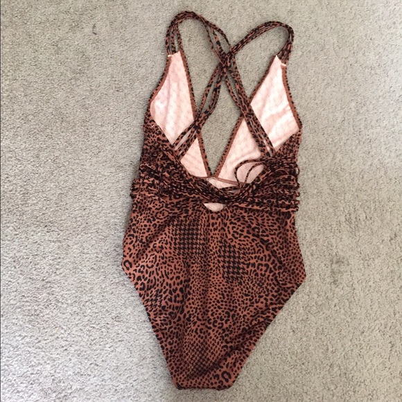 Victoria's Secret leopard one piece swimsuit - Picture 3 of 3