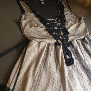 Rue21 Nude and black lace sleeveless dress