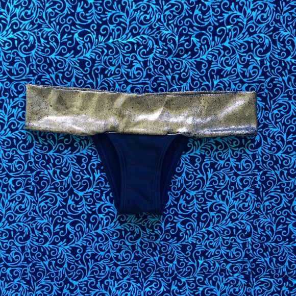 (San Lorenzo) Black & Gold Metallic belt bottom S