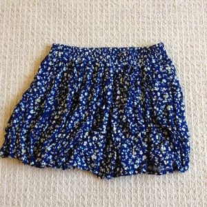 American Eagle Outfitters blue floral skirt