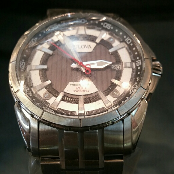 WATCH - Picture 2 of 2