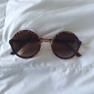 Circle Turtle Shell Sunglasses