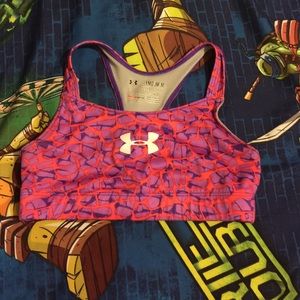 Under armor sport bra youth medium