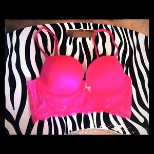 Victoria Secrets Pigeonnant Push-Up