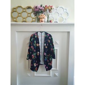 Floral soft textured 3/4 sleeve blazer