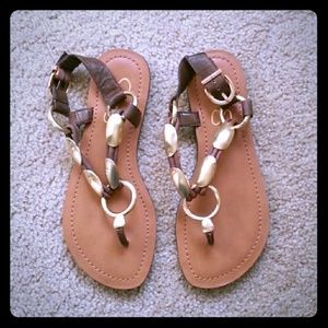 NWOT sandals