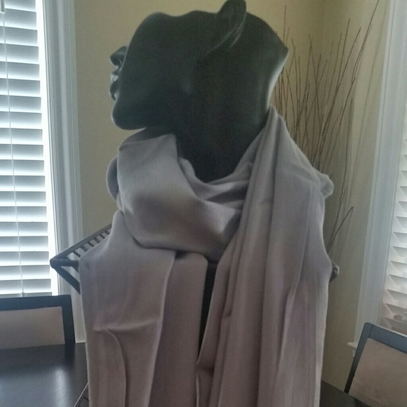 Jones New York scarf