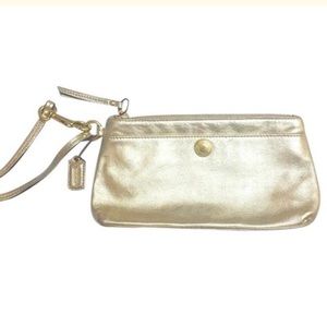 Vintage Coach Leather Gold Wristlet