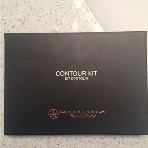 Anastasia contour kit