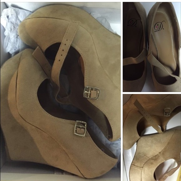 Charlotte Russe Size 9
