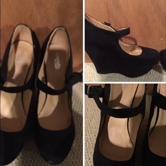 Charlotte Russe Size 10 Heels